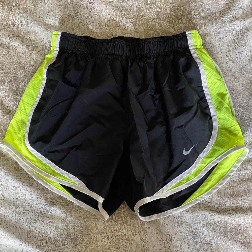 Nike running workout shorts with liner